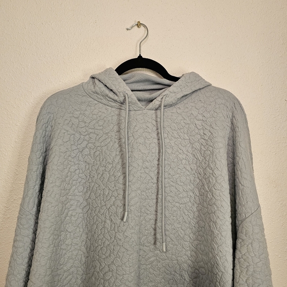 Tahari Sport Plus Activewear Top Hoodie w/Drawstrings Light Blue Size 2X NWT - Picture 6 of 16